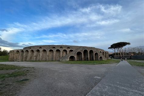 Full Day Private Tour of Pompeii and the Amalfi Coast 2024