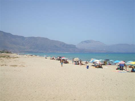 Alcamo Intensificati I Controlli Su Spiagge E Strade In Vista Della