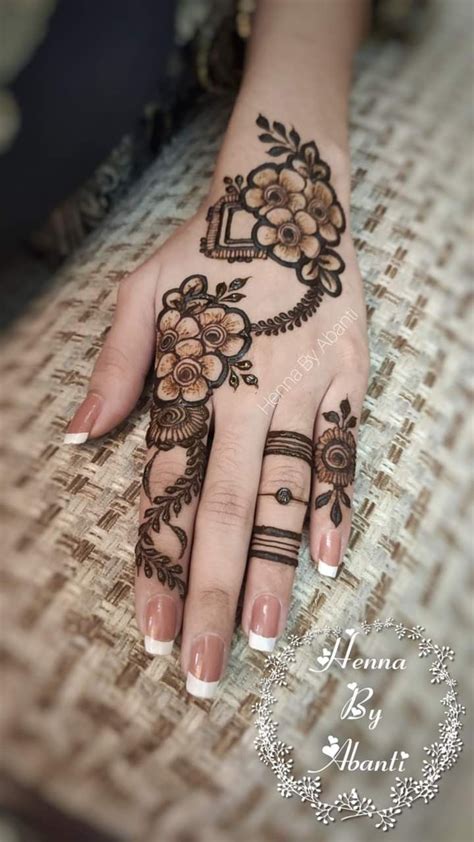 Pin By Savera J On Henna Designs In 2022 Mehndi Designs For Fingers