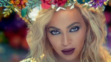 Coldplay Beyonce Hymn For The Weekend Video Features India