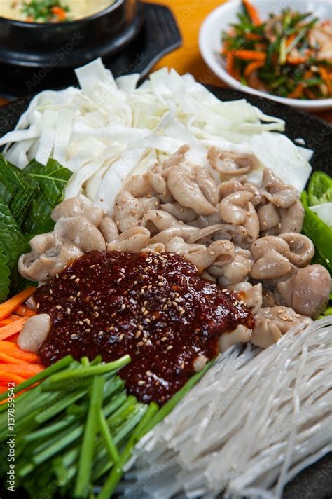 yache gopchang bokkeum Stir fried Beef Tripe with Vegetables Stock 写真