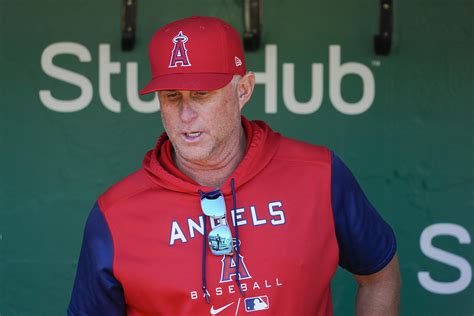 Angels Keep Phil Nevin As Manager For On Year Deal Ap News