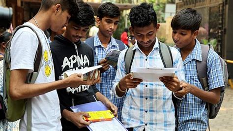 JEE Main 2024 Applications Candidates Experts Debate On Need For