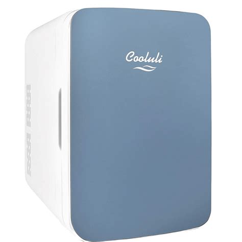 5 Amazing Mini Fridges Perfect For Any Bedroom