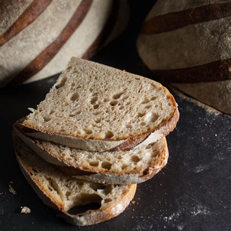 Einfaches Landbrot Mit Sauerteig El Gusto