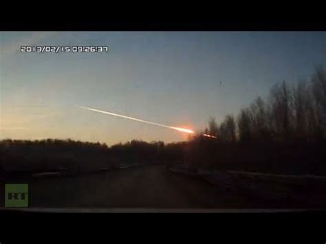 Meteorito Cai Na R Ssia Em E Deixa Mais De Feridos Veja A