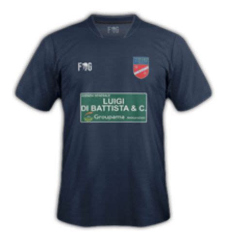 Ss Teramo Calcio Kits