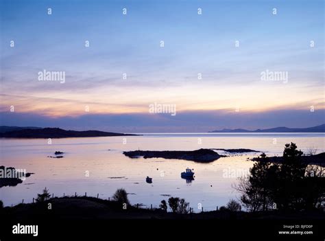 Kenmare bay hi-res stock photography and images - Alamy