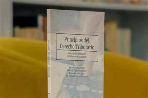 Principios del Derecho Tributario presentación del libro basado en