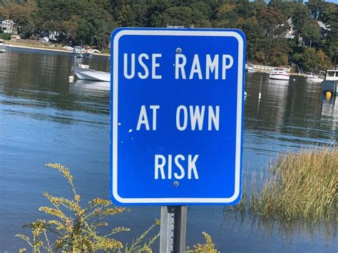 Premium Photo Photo Of A Sign At Hobart Beach Eatons Neck Northport Long Island Ocean Sea Sign