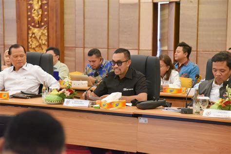 KUNJUNGAN KERJA KOMISI III DPR RI KE BALI PENGADILAN NEGERI TEGAL