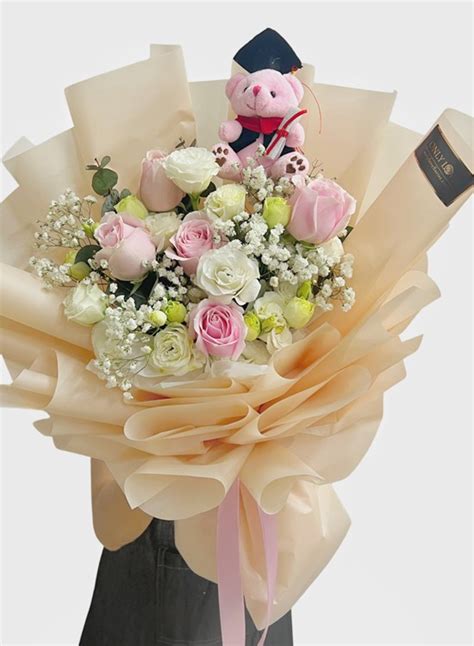 Gb Graduation Bouquet Sameday Flower Delivery To Malaysia Only Love