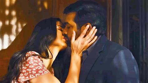 Vijay Sethupathi Katrina Kaif Lip Kiss Scene On Trending Merry