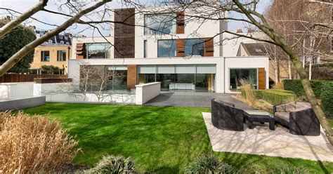 £44 million for a Modern Mansion in London