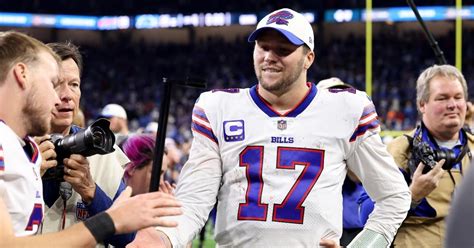 Buffalo Snowfall At Bills Stadium As Tall As Qb Josh Allen After Record