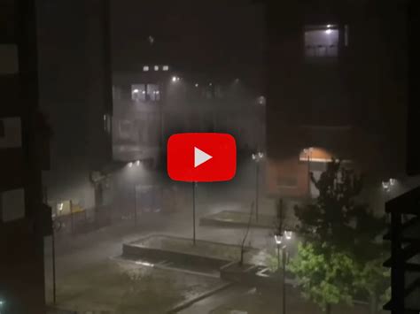 Meteo Cronaca Diretta Video Torino Violento Temporale Si Abbatte Con