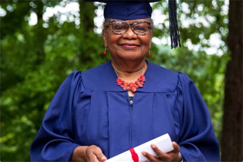 Great Grandmother Graduates College At 78 Izzso News Travels Fast