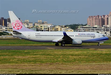 B 18662 China Airlines Boeing 737 8AL WL Photo By HUNG CHIA CHEN ID