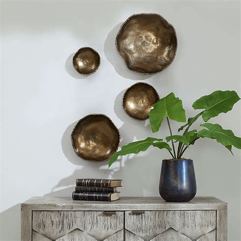jousting brass wall decor rooms