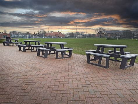 1 Top Tip For Choosing Outdoor Furniture Schools