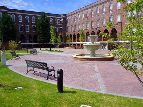 Saint Martin’s University Courtyard | SCJ Alliance