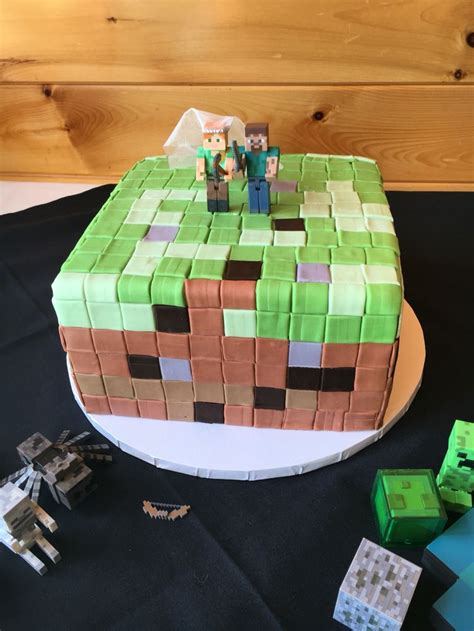 Minecraft Wedding Cake with Rubik's Cube Design