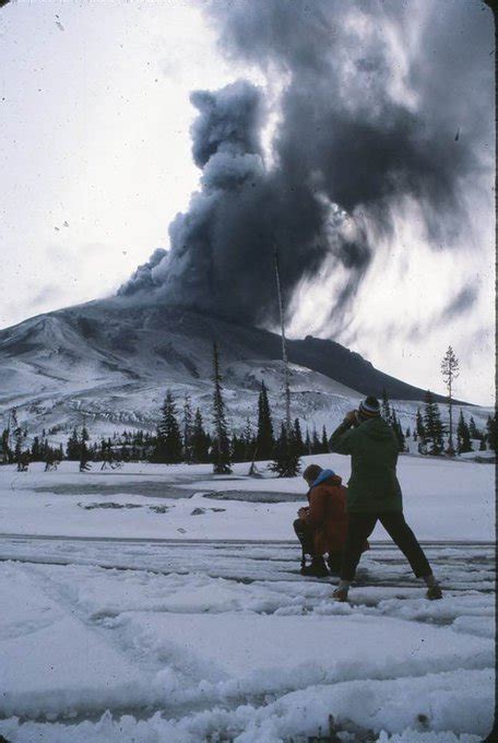 History Of Geology On Twitter April 1 1980 Eruption Plume Of Mt St