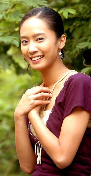 Chosun Online 朝鮮日報 Jewelryパク・チョンア、映画『拍手する時に去れ』で演技再挑戦