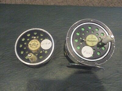 Vintage Pflueger Medalist Fly Reel For Sale Ebay