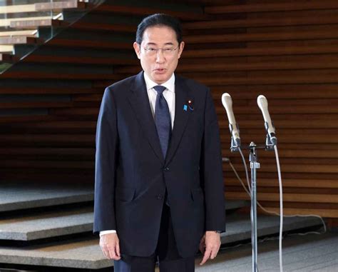 岸田文雄首相が菅義偉前首相と会談「内外の諸課題について意見交換した」 産経ニュース