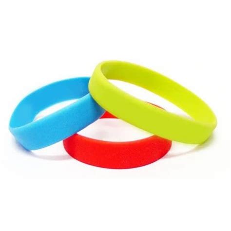 Plain Silicone Silicon Wrist Band Packaging Type Box Size 12mm At