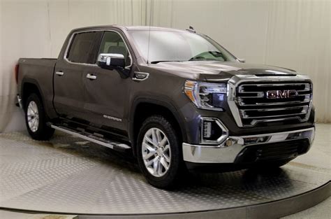 New 2020 GMC Sierra 1500 SLT 4WD Crew Cab Pickup