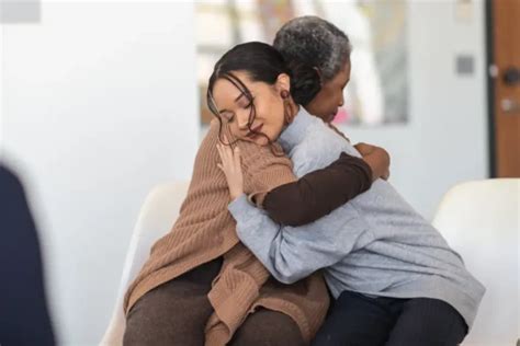 5 Practical Tips For Supporting A Loved One With Breast Cancer PMCAOnline