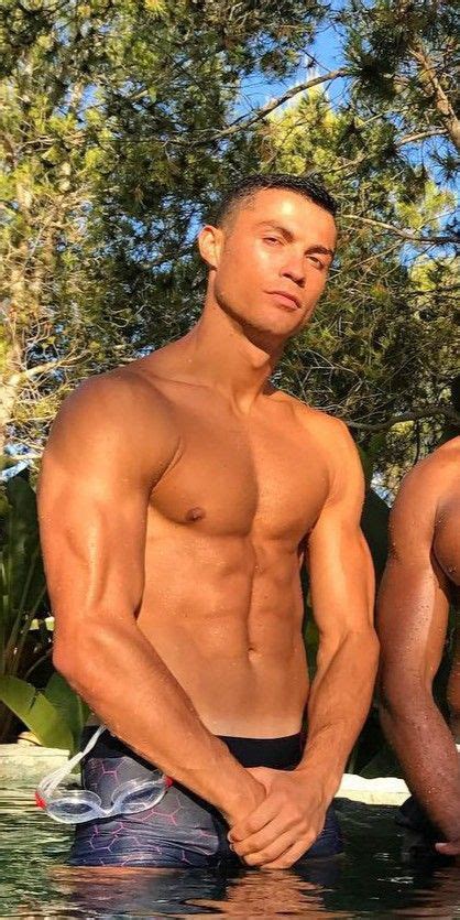 Cristiano Ronaldo Shirtless Artofit