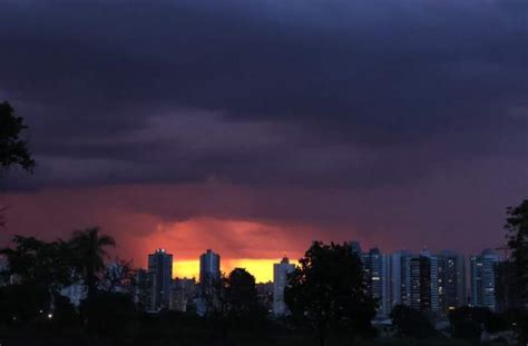 Domingo De Sol E Nebulosidade Tem Maior Probabilidade De Chuvas