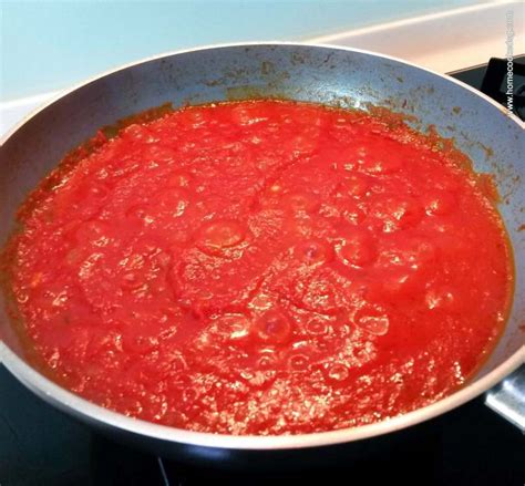 Basic Tomato Sauce Recipe - The Recipe Website