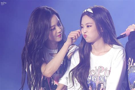 Pouty Jennie Feat Kim Jisoo R Blackpink