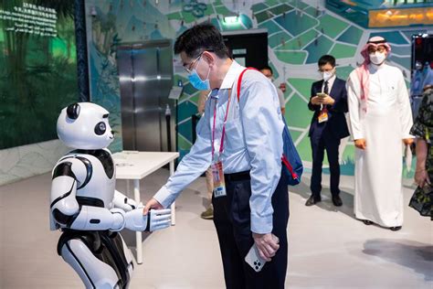 Chinese Companies Display Latest Technologies At Expo Dubai