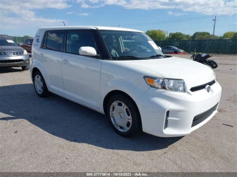 Jtlze4fe0cj000750 2012 Scion Xb On Iaai