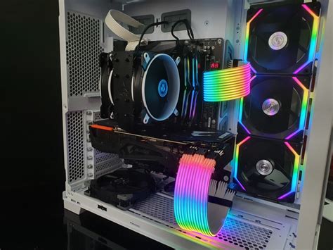 Lian Li Strimer Plus V Rgb T