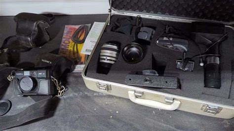 Lot Of Vintage Film Cameras Accessories Dixon S Auction At Crumpton