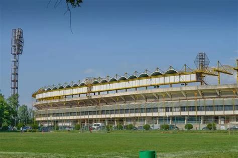 Country's largest stadium which holds 55,000 people abandoned without ...