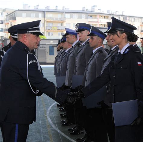 Obchody Wi Ta Policji W Ostrowi Mazowieckiej Awanse I Odznaczenia Dla