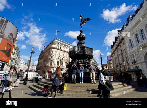 Anteros The Angel Of Christian Charity Shaftesbury Memorial Fountain