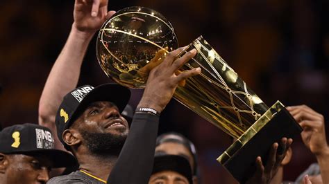 Nike Uses LeBron James’ 2016 Finals Victory to Provide Hope During ...