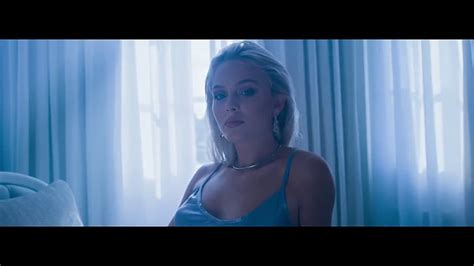 Online Crop HD Wallpaper Zara Larsson Women Singer Blonde Blond