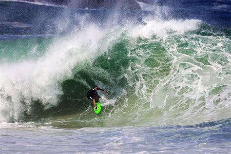 Primeiro E Segundo Lugares No Itacoatiara Big Wave V O Para