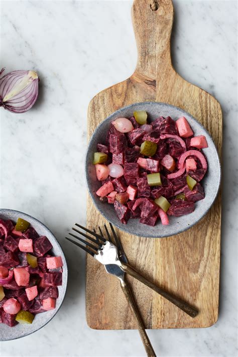 Bietensalade Met Appel Augurk En Uitjes Lekker Lunchrecept