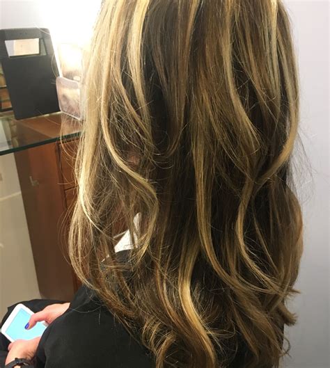 That dirty blonde with highlights secret for a natural look