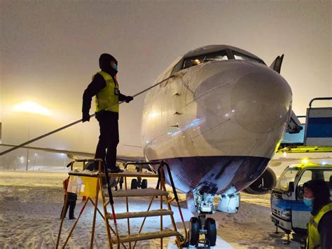 一场与冰雪的战斗，海航航空旗下乌鲁木齐航空维修工程部奋战雪天保障第一线 民用航空网